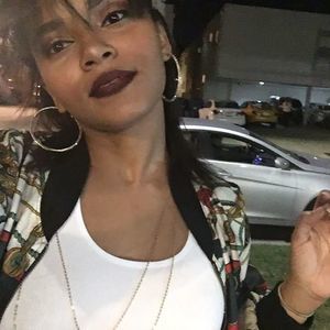 Meet your Posher, Taylar